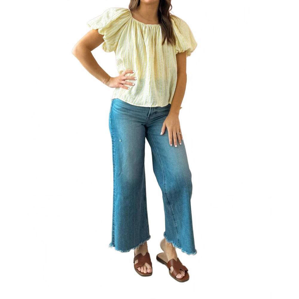NEW THINGS BETWEEN christine top in yellow